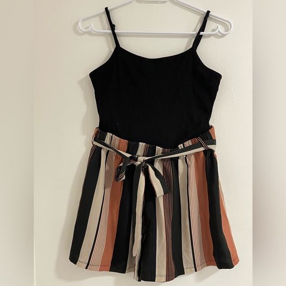 Romper - Picture 1 of 3